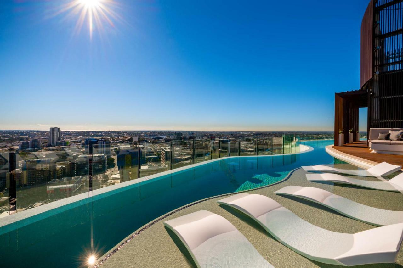 Fv By Peppers Apart otel Brisbane Dış mekan fotoğraf Skyline pool